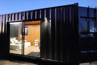 Day Dream 20 Container Home